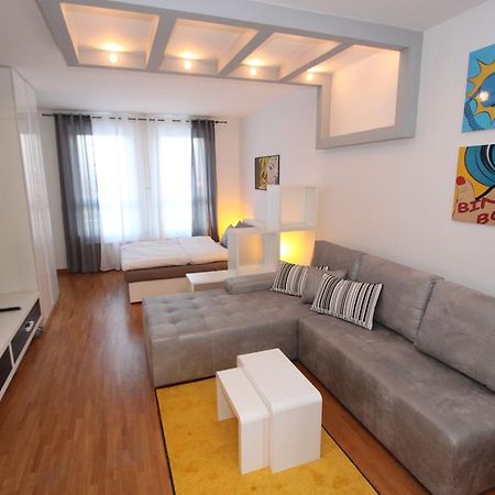 New Belgrade apartment Neven Buitenkant foto