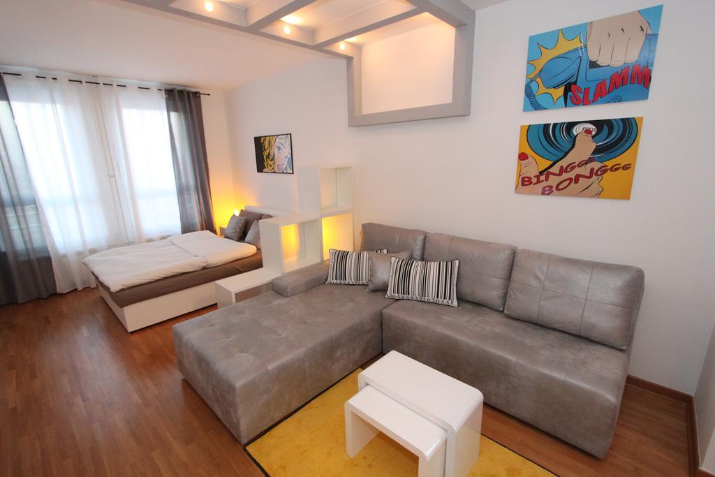 New Belgrade apartment Neven Buitenkant foto