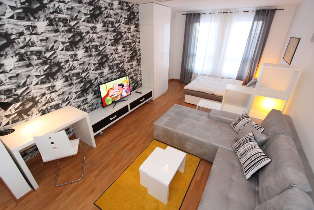 New Belgrade apartment Neven Buitenkant foto
